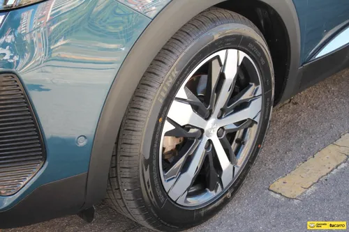 Peugeot 3008 1.6 ALLURE TP