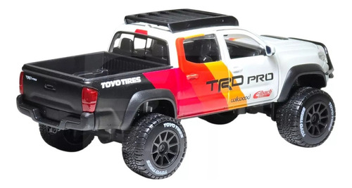Miniatura Maisto de Toyota Tacoma Trd Pro 2023 a escala 1/27