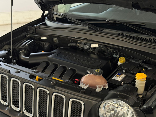 Jeep Renegade 1.8 Longitude 4x2 Flex 16V Aut.