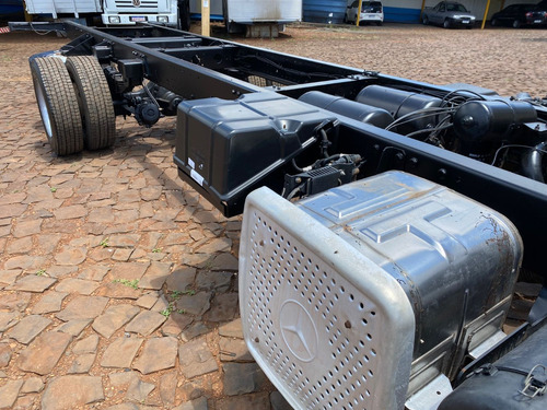 Mb Accelo 815 4x2