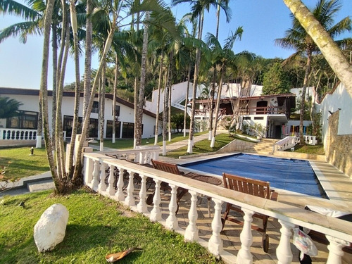 Casa Com Piscina Semi Olímpica Aquecida, (mansão),sauna, Spa Hidromassagem Para 9 Pessoas ,8 Quartos, 1516 Metros, Salão De Festas, Salão De Jogos Completo, Churrasqueira Completa, Alarme Cameras
