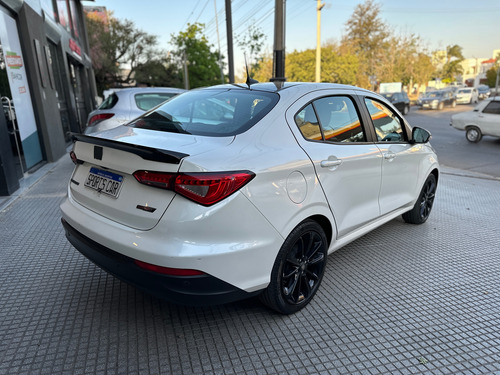 Fiat Cronos 1.8 16v Precision Pack Premium hgt
