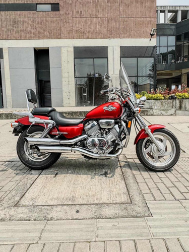 Honda Magna 750 Tour