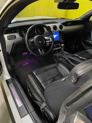 Imagen 5 de 6 de Ford Mustang 2017 5.0 Gt 421cv