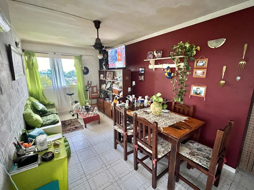 Departamento En Venta - 3 Dormitorios 1 Baño - 60mts2 - Villa Pueyrredón