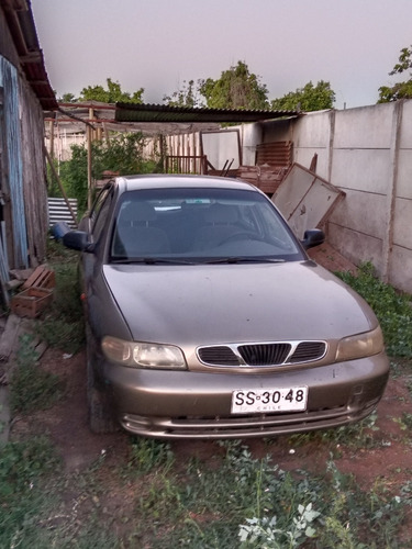 Daewoo Nubira  Automático 