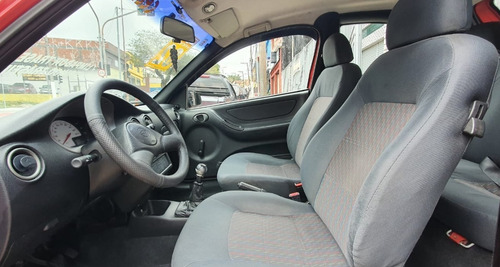 Imagem 9 de 15 de Chevrolet Celta 1.0 2002 2p