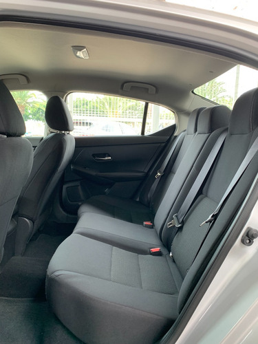 Nissan Sentra 2.0 Sense Mt