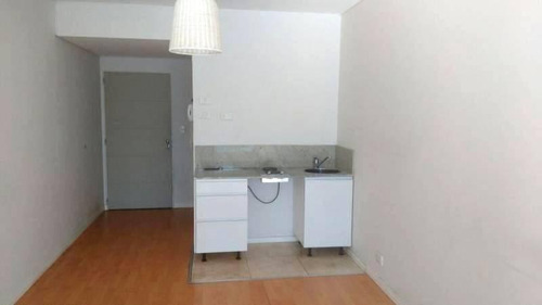 Imagen 5 de 16 de Venta - Monoambiente C/ Coch. En Complejo Erre - Belgrano R