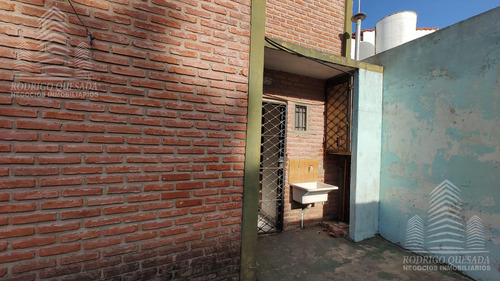 Dúplex De 2 Dormitorios C/ Cochera En Costa Azul.