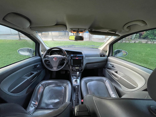 Fiat Linea 1.8 16v Absolute Flex Dualogic 4p