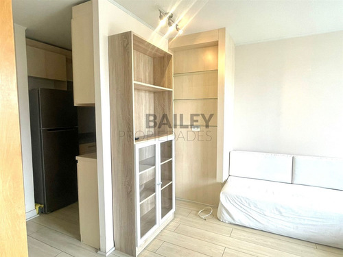 Departamento En Arriendo De 1 Dorm. En Viña Del Mar