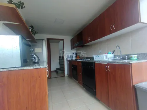 Apartamento En Venta En Los Balsos. Cod V776103