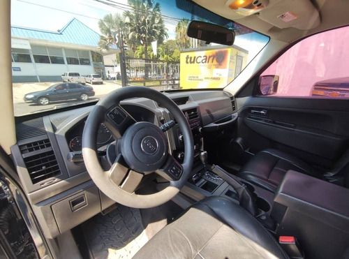 Imagen 10 de 12 de Jeep Cherokee Kk