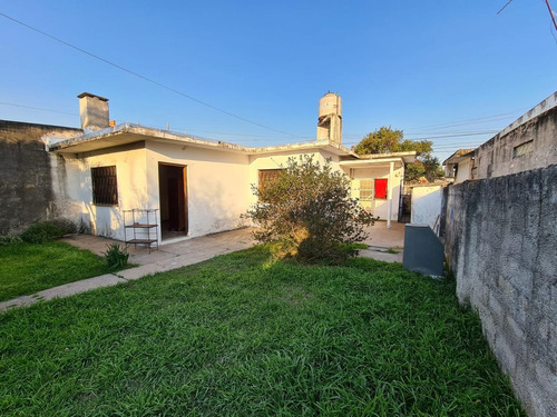 Imagen 9 de 9 de Casa Americana En Venta En Ituzaingo Con Tres Dormitorios