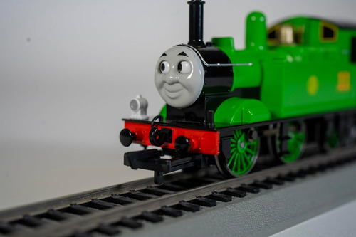 Tren De Locomotoras Bachmann Oliver Con Ojos En Movimiento