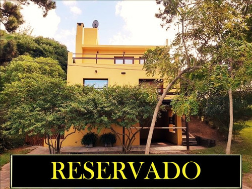Hermosa Casa En 3 Niveles A 300 M Del Mar