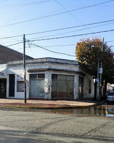 Imagen 1 de 11 de Local Con Vivienda En Venta En Quilmes Oeste Centro