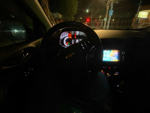 Imagen 23 de 25 de Chevrolet Onix Ltz 1.4 2019