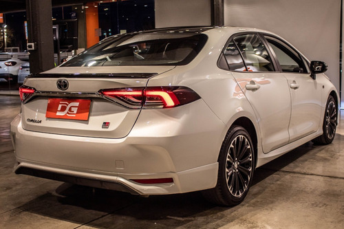 Imagen 3 de 25 de Toyota Corolla Gr-s 2.0n Cvt 31.000km 2021 Blanco