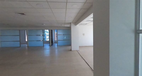Imagen 18 de 30 de Oficina En Arriendo Edificio El Bosque Isidora