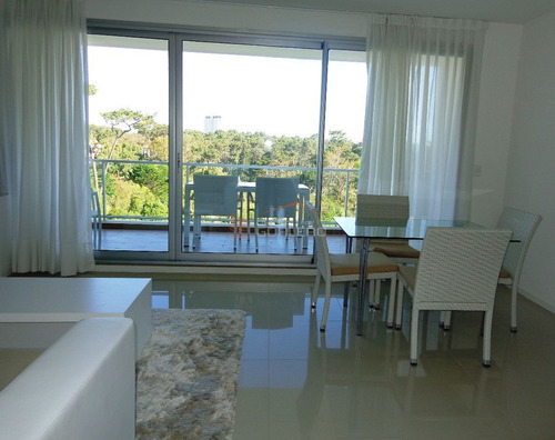 Imagen 10 de 30 de Venta De Apartamento En Mansa, Punta Del Este - 2 Dormitorios - Terraza Parrillero