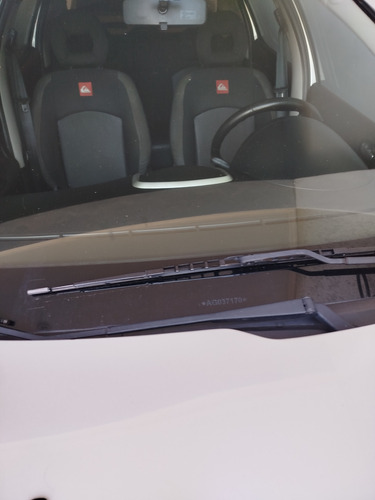 Peugeot 207 1.4 Quiksilver Flex 5p