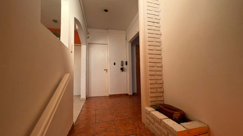 Imagen 2 de 29 de Local - Flores - Salon Multiuso Con Patio Y Terraza -
