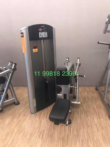Academia Completa Life Fitness Com Tudo Dentro