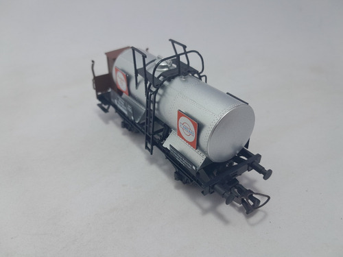 Imagen 6 de 10 de Nico Vagon Tanque Antiguo Essolub Standard Roco H0 (vmr 22)