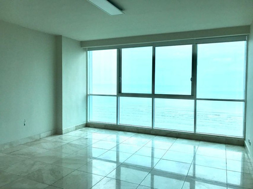 Imagen 9 de 14 de Venta De Apartamento En Vitri Tower, Costa Del Este 21-8365