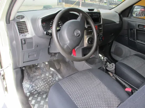 Daihatsu Terios OKII 1.5CC J210LG 4X4 MT AA