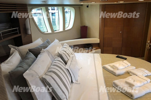 Intermarine 610 Full Ñ Ferretti Princess Azimut Schaefer