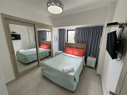 Penthouse En Venta Ubicado En Bella Vista, Santo Domingo