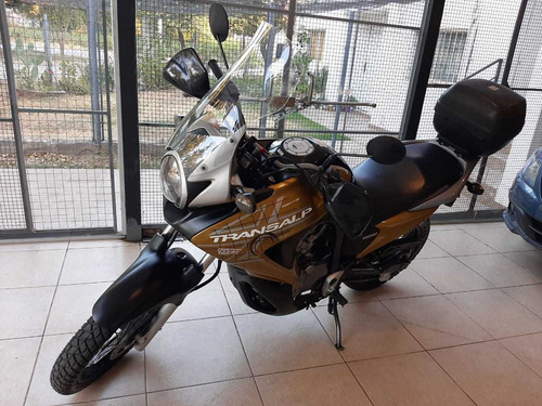 Imagen 5 de 10 de Honda Transalp 700