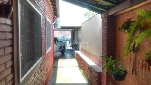 Imagem 2 de 6 de Venda De Casas / Padrão Na Cidade De Araraquara 9805