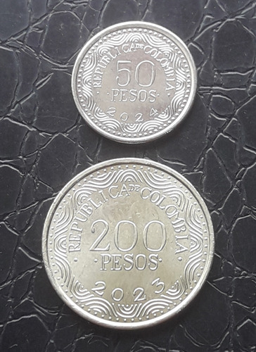 Moedas Fauna Da Colômbia 50 E 200 Pesos Fc. (Usado)