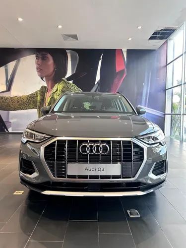 Audi Q3 SUV 35 tfsi 1.4 Q3 SUV Ambition Plus