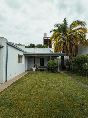 Casa En Venta 66 Y 17, La Plata