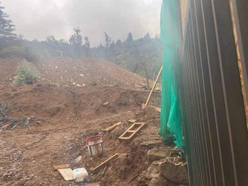 Hermoso Terreno En Lo Curro Vitacura (63870)