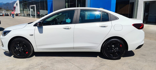 Chevrolet Onix 1.0T Premier Red Line At