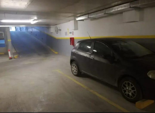 Imagen 9 de 12 de Venta - Cochera - Almagro - Oportunidad