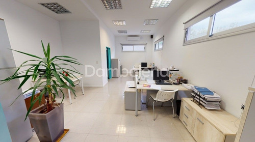 Imagen 3 de 13 de Local En Venta O Permuta Ubicado En Moreno, Moreno