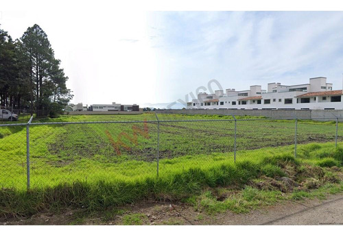 Terreno Para Desarrollo De Vivienda, En Metepec Centro