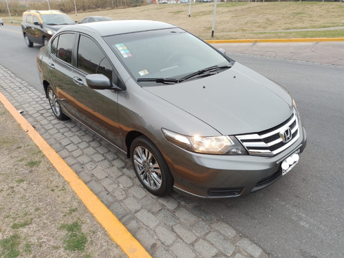 Imagen 2 de 11 de Honda City Lx | 2014 - ¡impecable!