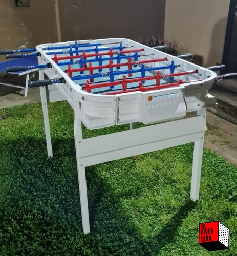 Imagen 6 de 9 de Alquiler Cama Elastica Pool Metegol Tejo Jenga Sapo