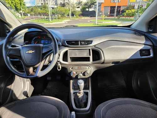 Chevrolet Onix 1.0 MPFI LT 8V FLEX 4P MANUAL