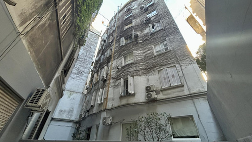 Alquiler Departamento 2 Ambientes Pb, Gran Patio. Recoleta.