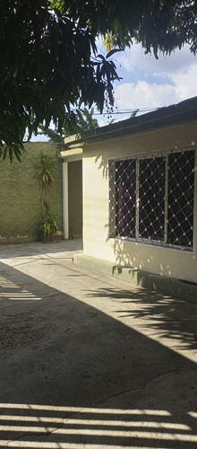 Imagen 2 de 14 de Casa En Venta En El 19 De Abril, Turmero