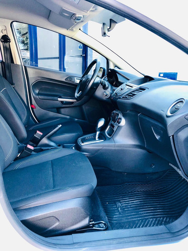Ford Fiesta Kinetic Design 1.6 Se Powershift 120cv
